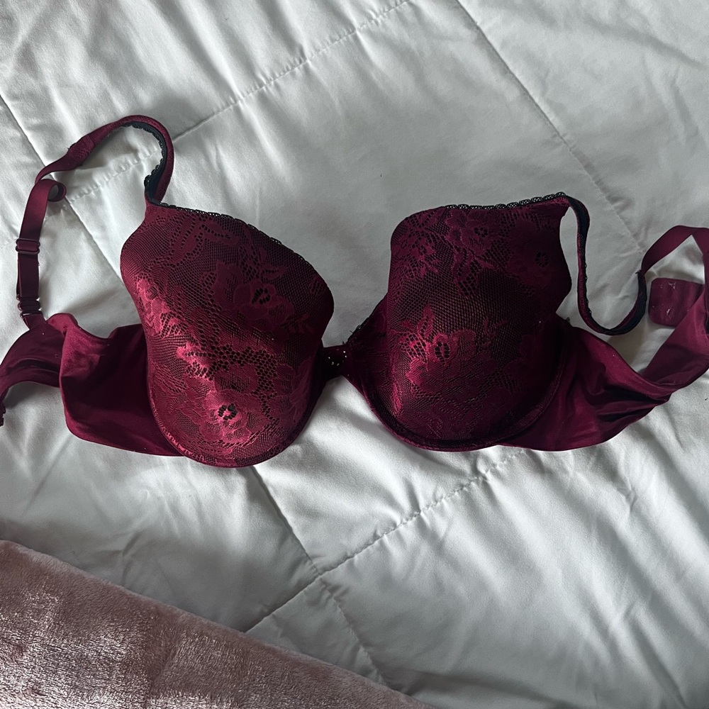 Floral lace bra